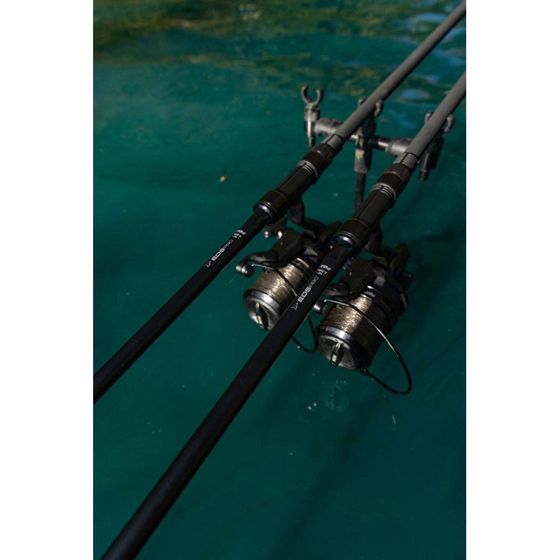 Fox EOS PRO Carp Rod & 10000 Pro Reel Combo - 12ft 3lb 2pc - Rods and Lines